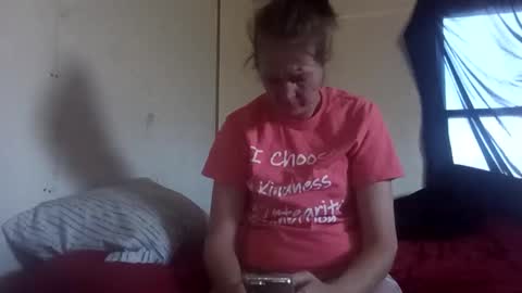 Pearl May online show from December 30, 2024, 6:49 pm