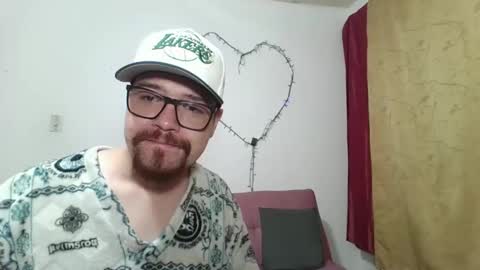 pecadodulce online show from December 15, 2024, 3:56 am