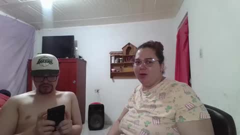 pecadodulce online show from February 13, 2025, 4:54 am