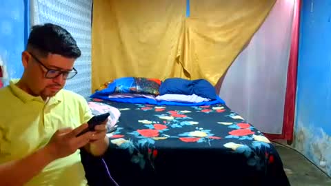 Snapshot of pecadodulce chatting on June 17, 2026, 6:42 pm pecadodulce online show from June 17, 2026, 6:42 pm