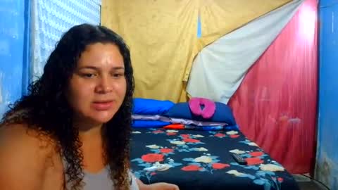 Snapshot of pecadodulce chatting on June 18, 2026, 8:24 pm pecadodulce online show from June 18, 2026, 8:24 pm