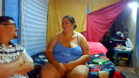 Snapshot of pecadodulce chatting on June 24, 2026, 1:04 am pecadodulce online show from June 24, 2026, 1:04 am