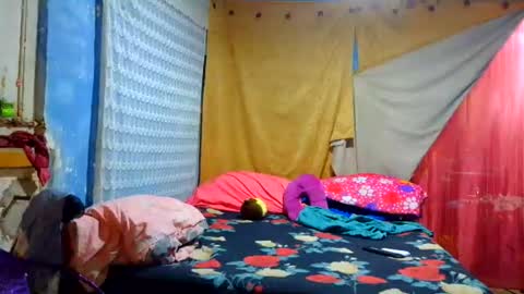 Snapshot of pecadodulce chatting on June 25, 2026, 3:38 pm pecadodulce online show from June 25, 2026, 3:38 pm
