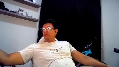 Snapshot of pedro_picapica chatting on May 4, 2026, 1:56 am Pedro online show from May 4, 2026, 1:56 am