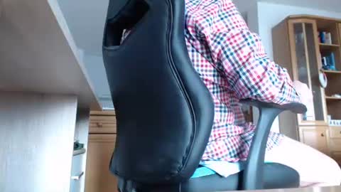 pedrodollo online show from February 16, 2025, 9:59 am