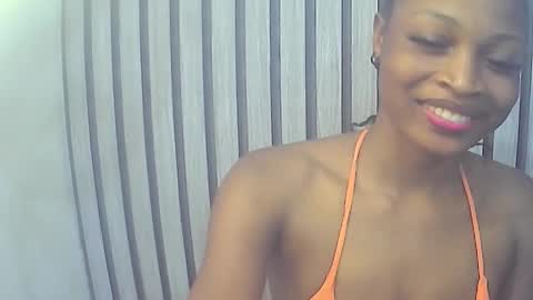 Snapshot of peetyface chatting on November 26, 2025, 12:33 am Lizzy online show from November 26, 2025, 12:33 am