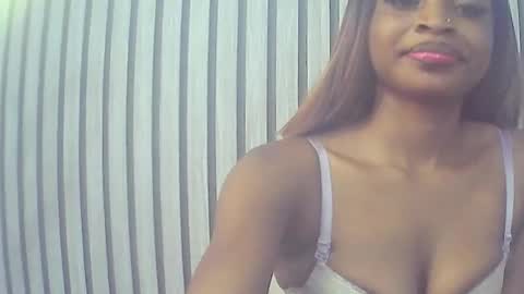 Snapshot of peetyface chatting on December 5, 2025, 2:03 pm Lizzy online show from December 5, 2025, 2:03 pm