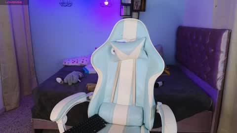 Snapshot of peggy_funn chatting on January 13, 2025, 2:28 am peggy-funn online show from January 13, 2025, 2:28 am