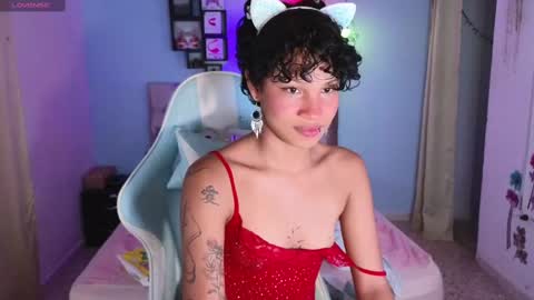 Snapshot of peggy_funn chatting on March 7, 2025, 12:04 am peggy-funn online show from March 7, 2025, 12:04 am