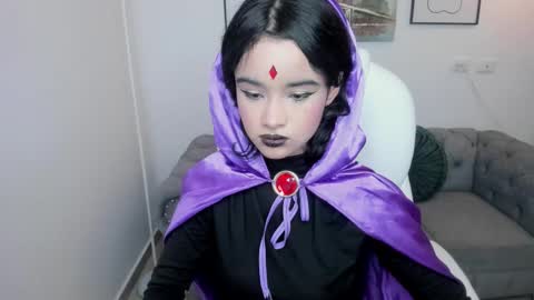 pekylove online show from November 1, 2025, 6:04 am