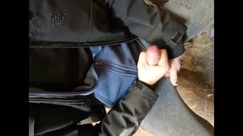 pelnutrauks online show from December 29, 2024, 9:41 pm