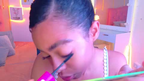 Snapshot of peneelopeecute chatting on May 13, 2026, 1:30 pm peneelopeecute online show from May 13, 2026, 1:30 pm