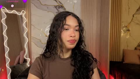 penelope online show from April 6, 2026, 3:26 am