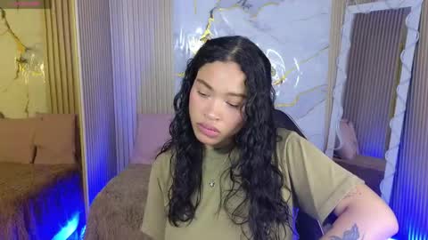 penelope online show from April 19, 2026, 3:28 am