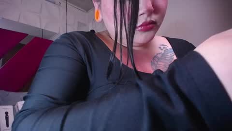 Penelope online show from March 9, 2026, 1:53 am