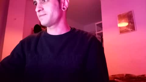 penesvoladores92 online show from December 9, 2024, 12:01 am