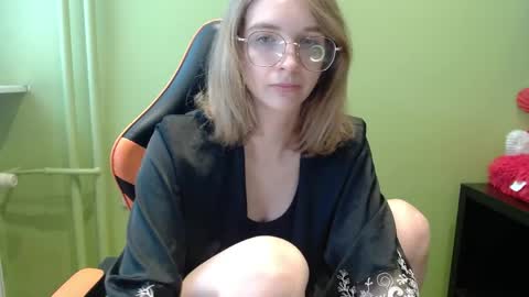 Penny online show from April 19, 2026, 8:24 am