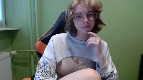 Snapshot of penny_lust chatting on May 6, 2026, 6:30 am Penny online show from May 6, 2026, 6:30 am