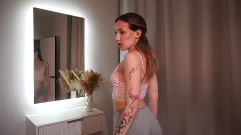 im Kira today is my 1st day here 3 online show from July 20, 2026, 5:11 am