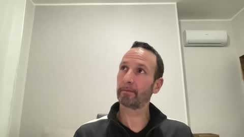 peppinslosqualo online show from February 15, 2025, 8:01 pm