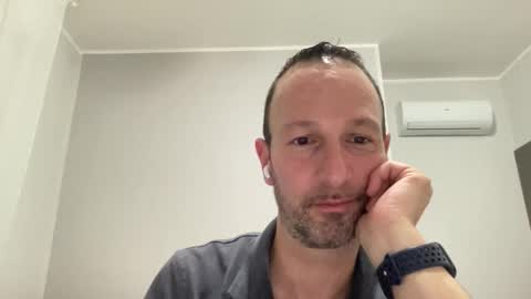 Snapshot of peppinslosqualo chatting on April 19, 2026, 10:34 pm peppinslosqualo online show from April 19, 2026, 10:34 pm