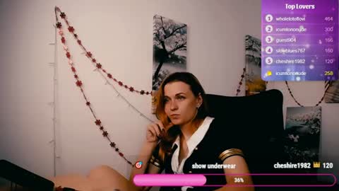 Snapshot of peppymia chatting on July 26, 2026, 6:43 am Mia online show from July 26, 2026, 6:43 am