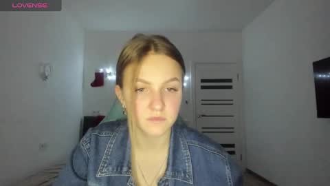 PerditaPravdina online show from December 10, 2024, 5:00 pm