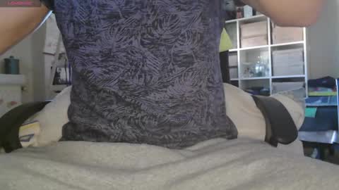 peregrintpelfox online show from December 14, 2025, 9:36 am