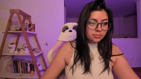 Sarah Ana Banana online show from February 3, 2025, 2:58 am