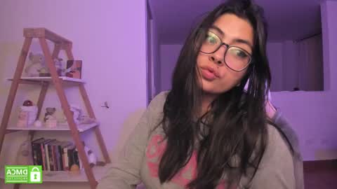 Sarah Ana Banana online show from March 2, 2025, 4:07 am