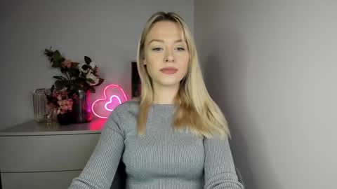 Snapshot of perfectxcindy chatting on December 15, 2024, 7:02 am Cindy online show from December 15, 2024, 7:02 am