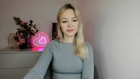 Snapshot of perfectxcindy chatting on December 20, 2024, 10:16 am Cindy online show from December 20, 2024, 10:16 am