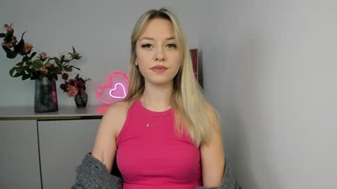 Snapshot of perfectxcindy chatting on January 14, 2025, 10:06 am Cindy online show from January 14, 2025, 10:06 am