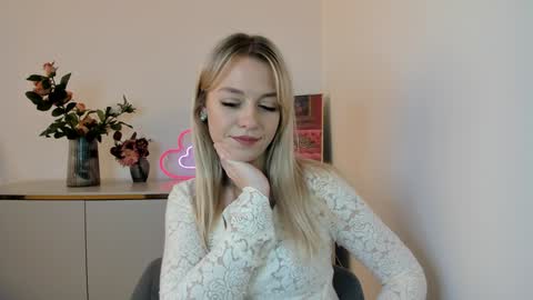 Snapshot of perfectxcindy chatting on January 28, 2025, 9:30 am Cindy online show from January 28, 2025, 9:30 am