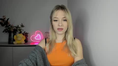 Snapshot of perfectxcindy chatting on February 13, 2025, 6:20 am Cindy online show from February 13, 2025, 6:20 am