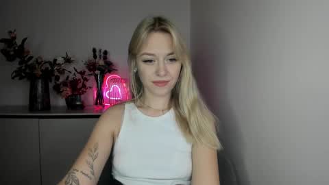 Snapshot of perfectxcindy chatting on February 28, 2025, 10:20 am Cindy online show from February 28, 2025, 10:20 am