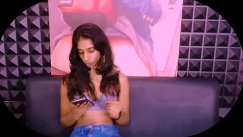 satins seduction online show from December 9, 2024, 9:28 am