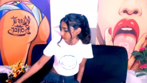 satins seduction online show from January 22, 2025, 9:02 am