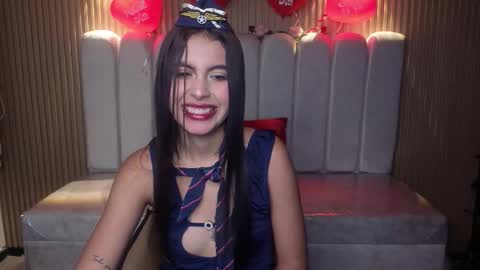 perla_lovely online show from February 17, 2026, 12:45 pm