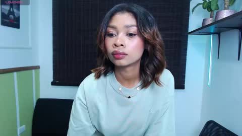 Perla online show from March 10, 2026, 7:30 pm