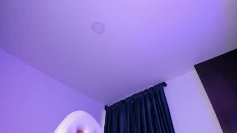 Perla online show from March 18, 2026, 5:16 pm