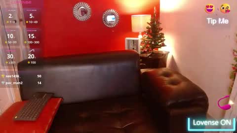 Perlita  online show from December 2, 2025, 8:26 pm