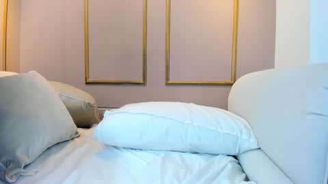 PerlaPreciosa online show from January 31, 2025, 6:24 am