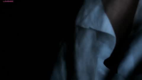 PerlaPreciosa online show from March 4, 2025, 4:06 am