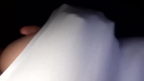 perlita070822 online show from March 4, 2025, 4:27 am