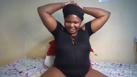 perpetual_doll online show from February 28, 2025, 10:06 pm