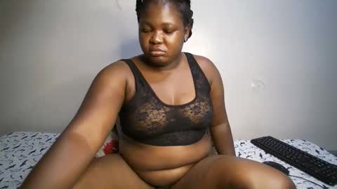 perpetual_doll online show from September 14, 2025, 4:11 am