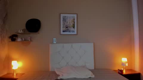 Marie online show from March 6, 2026, 11:17 am