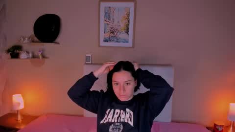 Marie online show from March 14, 2026, 11:04 am