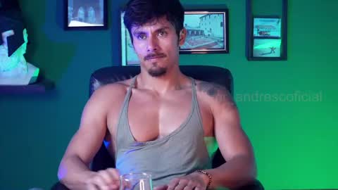 andres    online show from September 24, 2025, 7:39 pm